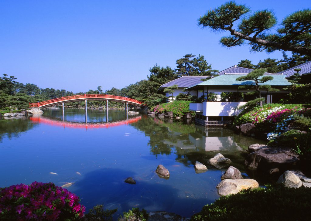 丸亀中津万象園の日本庭園
